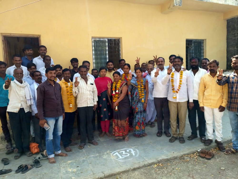 Read more about the article करंजी च्या सरपंचपदी वनिता पुट्ठेवाड तर उपसरपंचपदी लताबाई सूर्यवंशी