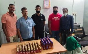 Read more about the article आष्टी पोलिस द्वारे १८ हजार ५०० रुपयाची दारू जप्त,नदीपात्रातुन होणारी तस्करी रोखली
