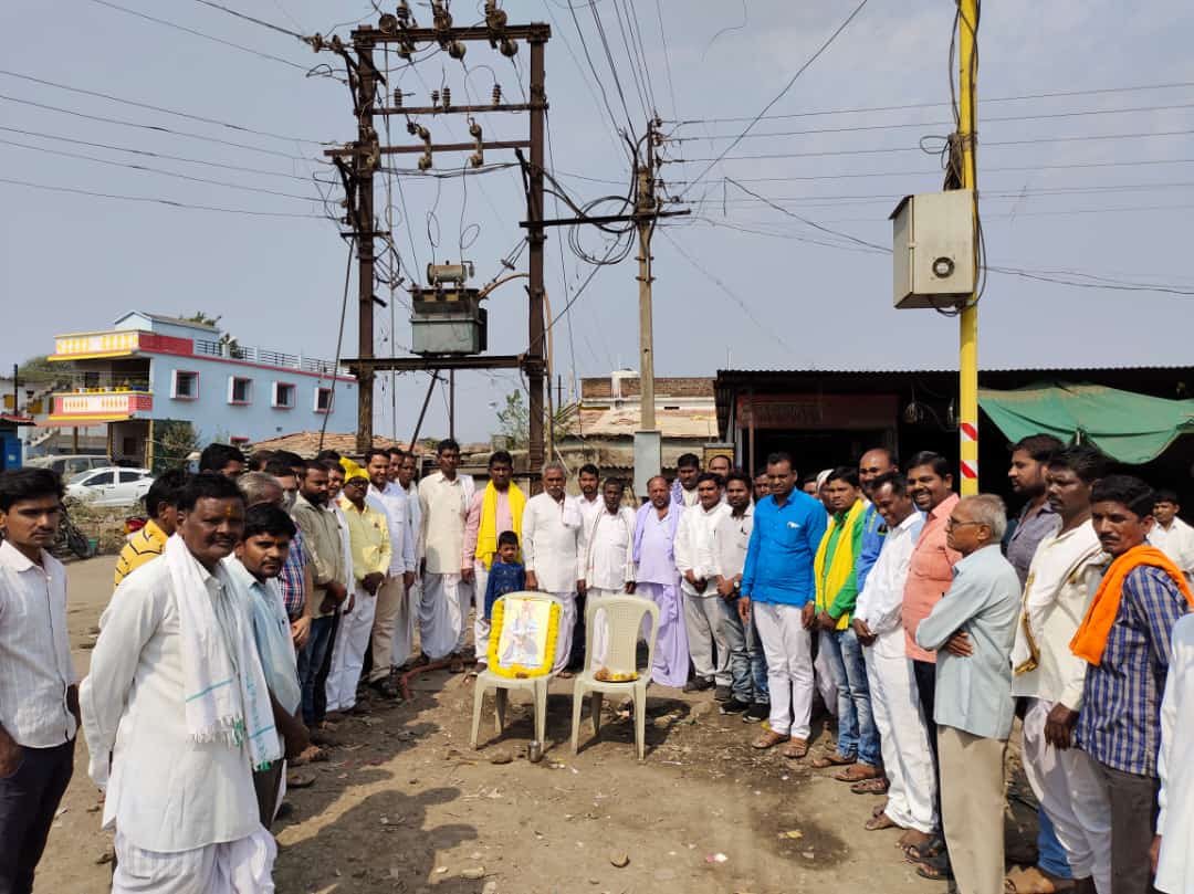 Read more about the article जिवती येथे शहीद वीर बाबुराव शेडमाके जयंती साजरी