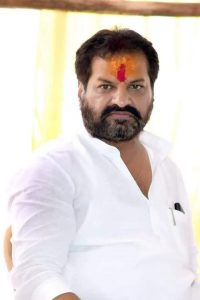 Read more about the article अखेर वाघाने मारली बाजी जिल्हा मध्यवर्ती बँकेच्या संचालक पदी नागेश पाटील आष्टीकर यांची निवड