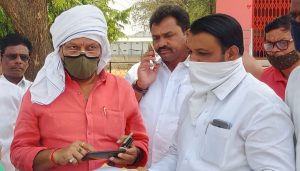 Read more about the article आ.माधवराव पा. जवळगावकरांमुळे नगरपंचायतीच्या घरकुल धारकांना चौथा हप्ता लवकरच मिळणार