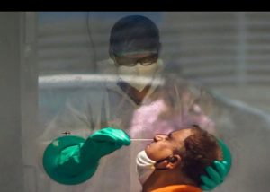 Read more about the article लिंगापूर बनले कोरोनाचे हॉटस्पॉट.गावात एकाच दिवशी आढळले 29 पॉझिटीव्ह रुग्ण.ग्रामपंचायत,आरोग्य विभाग,तालुका प्रशासनाने तातडीनं लक्ष द्यावे.