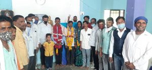 Read more about the article निलेश राऊत यांचा तरुण पिढीने आदर्श घ्यावा …………………रफिक सेठ