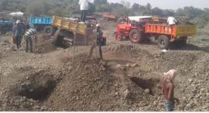 Read more about the article हिमायतनगर तालुक्यात वाळु उपसा जोमात महसूल विभाग कोमात