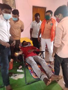 Read more about the article स्व.डॉ वि. मा. तावडे तळणीकर यांच्या स्मृतीदिनी रक्तदान शिबीरास उदंड प्रतिसाद