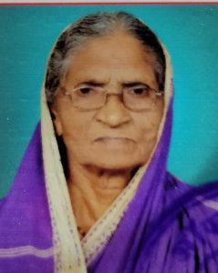 Read more about the article वय वर्ष पच्यांशी अर्धांगवायू तरीही विमलताईंनी केली कोरोणा वर मात ,●घरच्या घरी च औषधोपचार घेऊन तब्येत ठणठणीत●