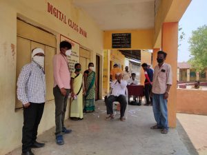 Read more about the article राळेगाव तालुक्यातील येवती येथे RTPCR चाचणी पार,139 नागरिकांनी केली चाचणी