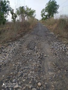 Read more about the article उखर्डा-नागरी रस्त्याची दयनीय अवस्था,लवकरात लवकर खड्डे बुजविण्यात आले नाहीतर अभिजित कुडे यांचा आंदोलन छेडण्याचा इशारा