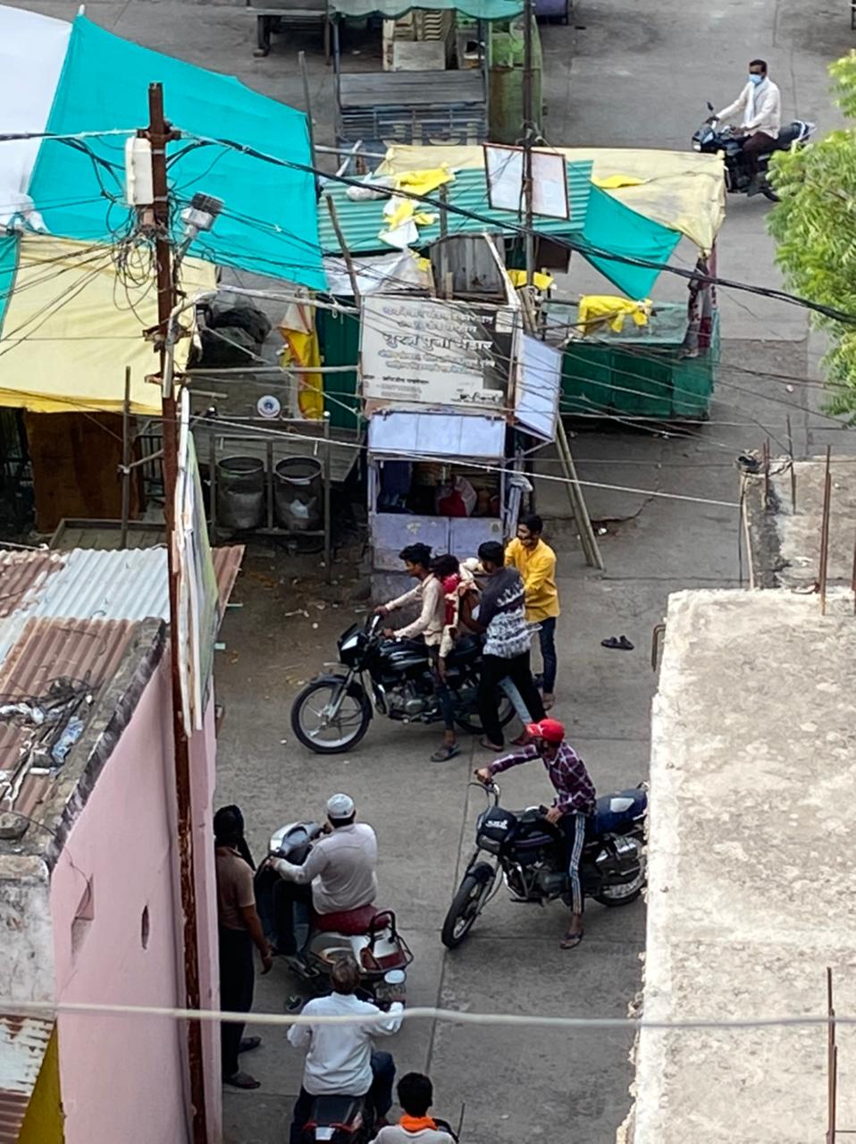 Read more about the article धक्कादायक:गांधी चौकात भर दिवसा  26 वर्षीय युवकाचा खून