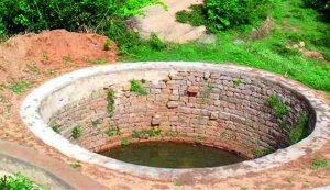 Read more about the article आपटी( रामपुर) येथील शेतकरी विहिरी पासुन वंचित