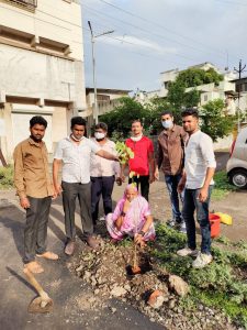 Read more about the article भारतीय जनता पार्टी प्रणित नई उमंग फाउंडेशन नाशिक आयोजित पर्यावरण दिनानिमित्त वृक्षारोपणाचा कार्यक्रम