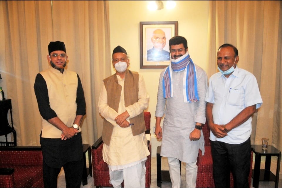 Read more about the article अल्पसंख्याक विकास महामंडळ वर पदाधिकारी नियुक्त करावे :भाजप अल्पसंख्याक प्रदेश महामंत्री जुनेद खान