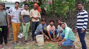 Read more about the article आदित्य ठाकरे यांच्या वाढदिवसानिमित्त घुग्घुस येथे वृक्षारोपण कार्यक्रम संपन्न.