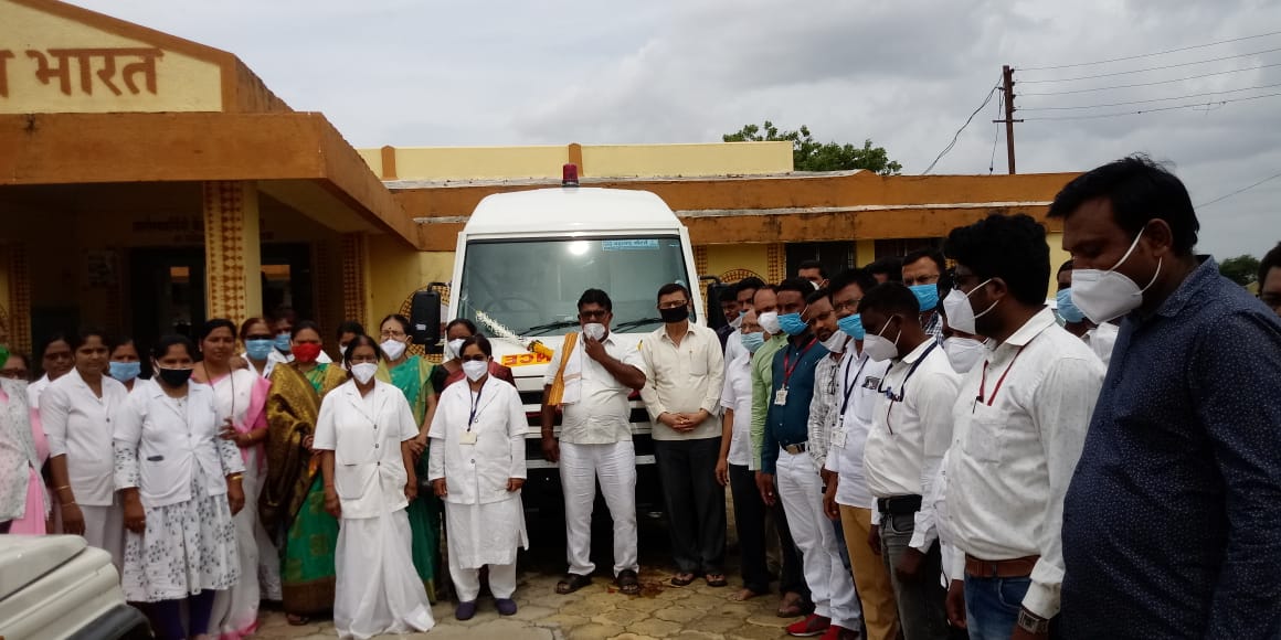 Read more about the article धानोरा येथे रुग्णवाहिकेचा लोकार्पण सोहळा संपन्न