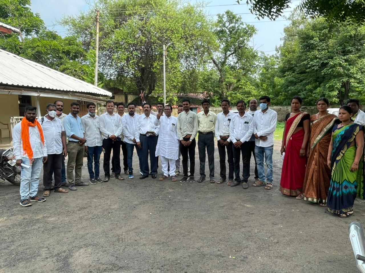 Read more about the article ग्रामसंवाद सरपंच संघाची तालुका कार्यकारणी गठीत,अध्यक्षपदी अजय कौरासे तर सचिवपदी हेमंत गौरकर यांनी निवड