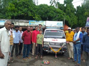 Read more about the article प्रहार तालुकाध्यक्ष प्रविन गिरी यांच्या वाढदिवसा निमित्त रुग्ण वाहिका लोकार्पण [रुग्ण सेवा हीच ईश्वर सेवा ]