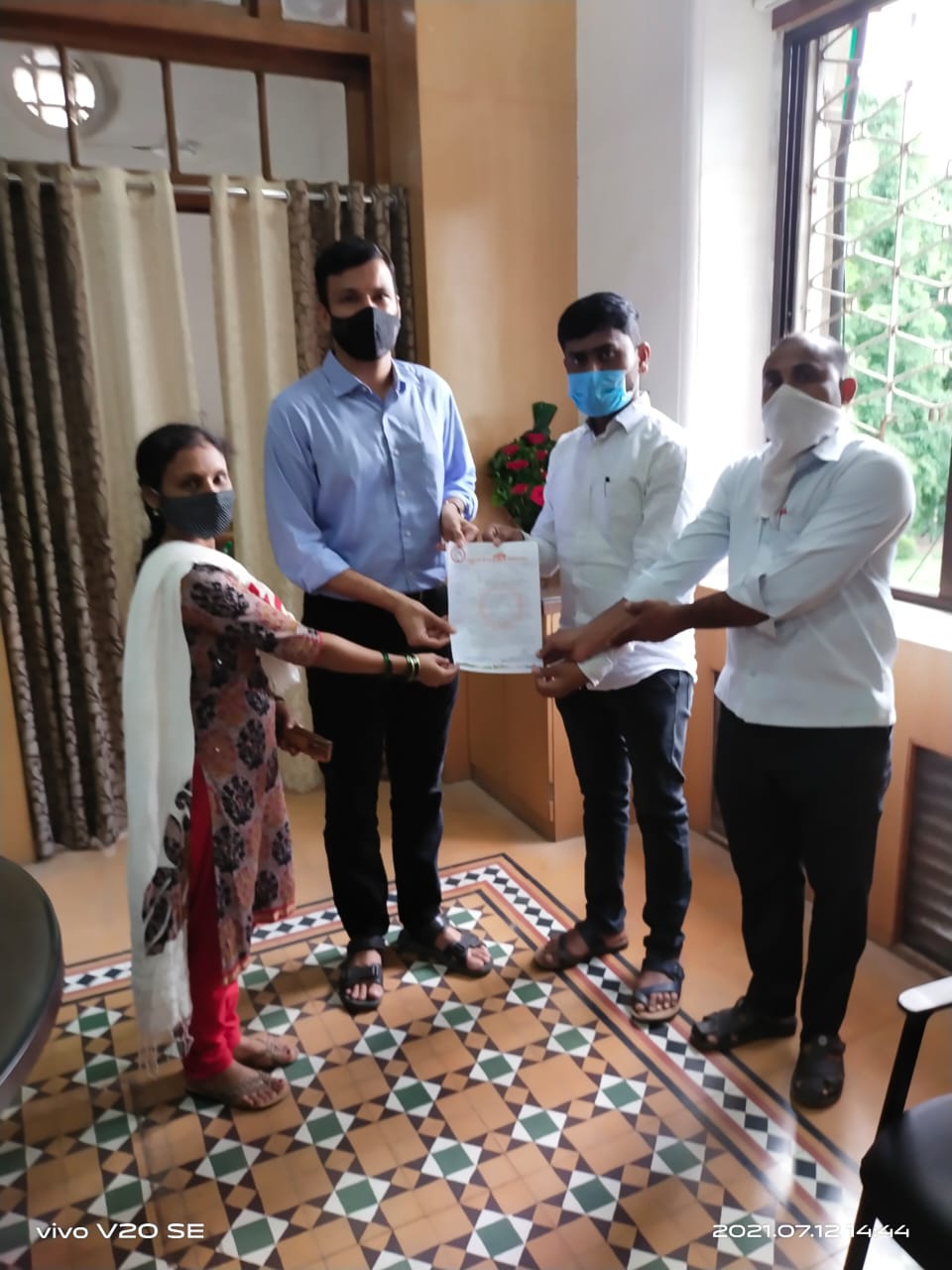 Read more about the article राज्यातील विद्यार्थ्यांची शैक्षणिक नुकसान व गुणवत्तापूर्ण युवकांना वेठीस न धरता शिक्षक भरती तत्काळ राबवा सुप्रियाताईना साकडे- तुषार देशमुख