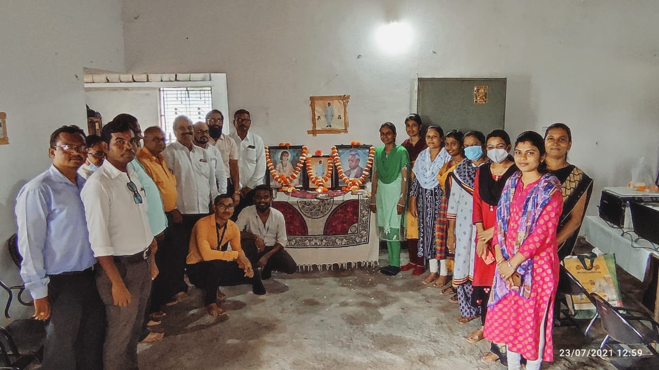 Read more about the article विदर्भ पटवारी संघाचा संघ दिन साजरा