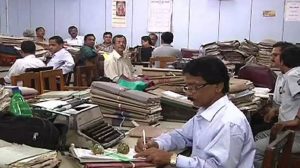 Read more about the article धक्कादायक:2018-2019 मध्ये किनवट पंचायत समितीने 30 हुन अधिक ग्राम पंचायत कर्मचाऱ्यांची वेतने केली गड़प? 30 ग्रामसेवक 2 विस्तार अधिकारी यांच्या सह BDO आणि CO प्रकरणात समाविष्ट असल्याच्या चर्चेस उधान?