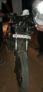 Read more about the article तळोधी ( ना ) फाट्याजवळ दुचाकी व बैल बंडीची धडक, एक जखमी