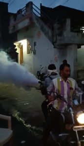 Read more about the article राळेगाव तालुक्यातील धानोरा येथे डेंगू प्रतिबंधात्मक फवारणी