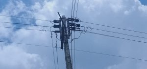 Read more about the article सराटी गावातील पथदिवे दिर्घ काळा पासून बंद चं…