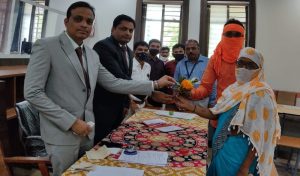 Read more about the article राष्ट्रीय लोक अदालत मधून पाच कौटुंबिक वाद मिटले