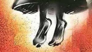 Read more about the article विवाहित महिलेची गळफास घेऊन आत्महत्या,कारण अद्याप अस्पष्ट