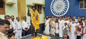 Read more about the article मारेगाव येथे धम्मचक्र प्रवर्तन दिन साजरा,शेकडो अनुयायीनी वाहिले बुद्ध रूपास पुष्प व डॉ.बाबासाहेब आंबेडकर यांना केले अभिवादन