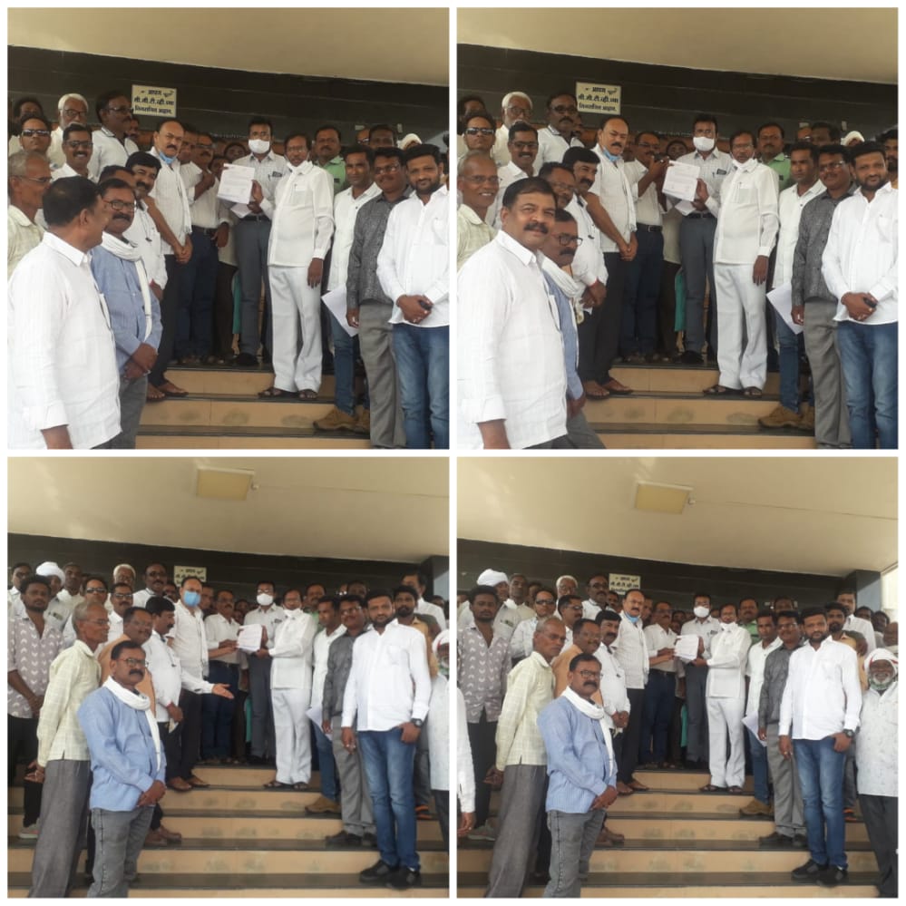 Read more about the article राळेगाव तालुक्यात ओला दुष्काळ जाहीर करण्यात यावा …माजी शिक्षणमंत्री प्रा.वसंतरावजी पुरके व कृषी उत्पन्न बाजार समिती सभापती प्रफुलभाऊ मानकर यांची मागणी .