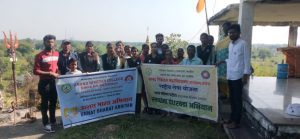 Read more about the article आनंद निकेतन महाविद्यालयातील उन्नत भारत अभियान आणि राष्ट्रीय सेवा योजना पथकांने डोंगरगाव.(रेल्वे) येथे स्वच्छ भारत अभियान संपन्न