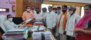 Read more about the article घाटंजी तालुक्यातील शिवनी,पारवा,कुर्ली मंडळ अतिवृष्टीच्या यादीत समाविष्ट करा