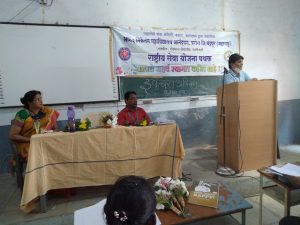 Read more about the article आनंद निकेतन महाविद्यालयात राष्ट्रीय सेवा योजना विभागा तर्फे ई-कचरा संकलन स्वच्छता अभियान संपन्न.