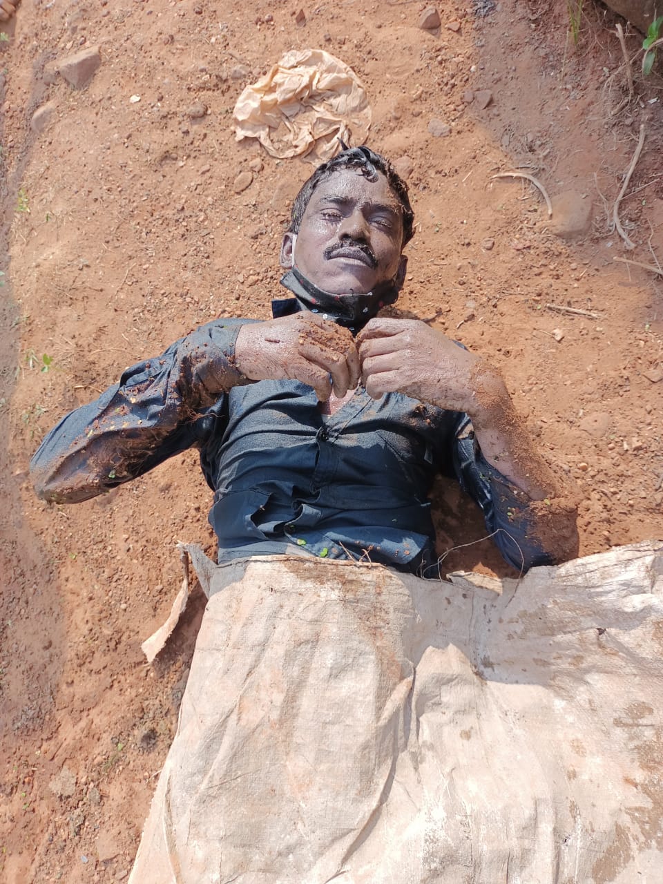 Read more about the article खळबळजनक घटना, गोकुलनगर परिसरात खड्ड्यातील पाण्यात बुडुन सुकनेगाव येथील ईसमाचा मृत्यू