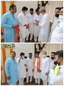 Read more about the article जिल्हा परिषद पतसंस्थेचे अध्यक्ष व महाराष्ट्र पतसंस्था फेडरेशनचे कार्याध्यक्ष राजुदास जाधव यांचा शिवसेनेत प्रवेश