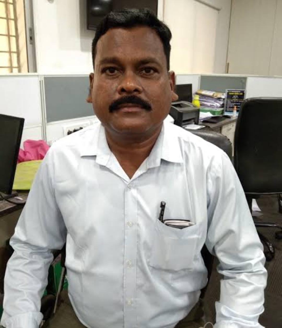 Read more about the article पाटण येथील ठाणेदार मँडावी यांनी रास्ता रोको आंदोलना परवानगी नाकारली