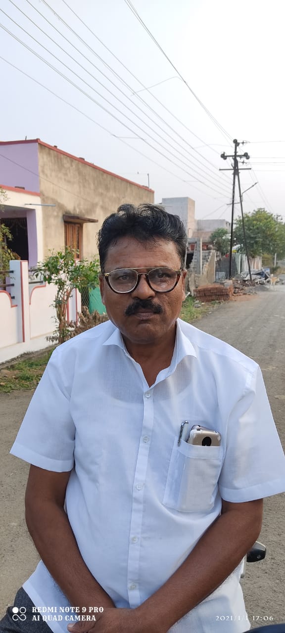 Read more about the article गिरिधर ससनकर गुरुजी यांना “राष्ट्रसंत माणिक रत्न पुरस्कार” जाहीर राळेगाव येथील एकमेव सामाजिक व्यक्तिमत्त्व पुरस्कार चे मानकरी