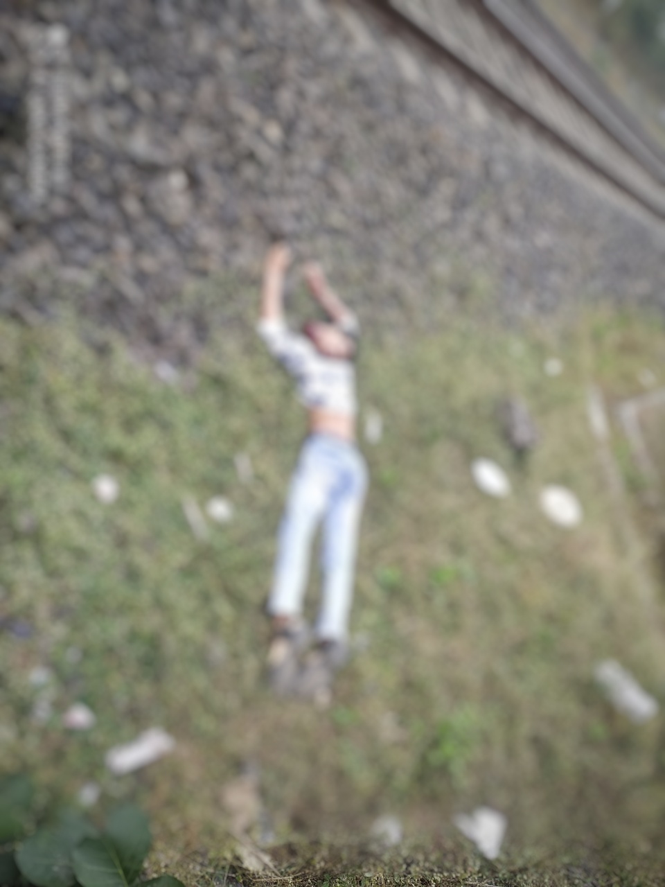 Read more about the article धक्कादायक : 23 वर्षीय तरुणाची आत्महत्या ,कारण अद्याप अस्पष्ट