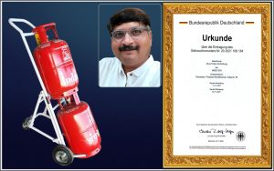 Read more about the article “कळंब जिल्हा यवतमाळ मध्ये तयार झालेल्या उपकरणाला थेट जर्मनीतून जागतिक पेटेंट प्राप्त” “कळंबच्या शिरपेचात आणखी एक मानाचा तुरा”