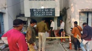 Read more about the article थरारक घटना:चारित्र्याच्या संशयावरून हल्ला ; भरदिवसा घरात रंगला खुनी खेळ