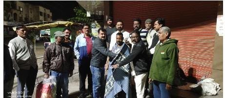 Read more about the article हिंदुहृदय सम्राट बाळासाहेब ठाकरे यांच्या जयंतीनिमित्त गरजवंतांना ब्लँकेटचे वाटप