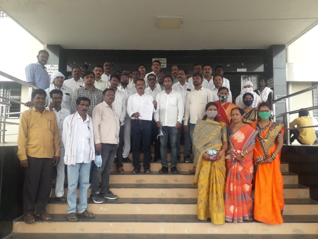 Read more about the article काँग्रेस बद्दल विवादित व्यक्तव्य,पंतप्रधानांचा जाहीर तीव्र निषेध