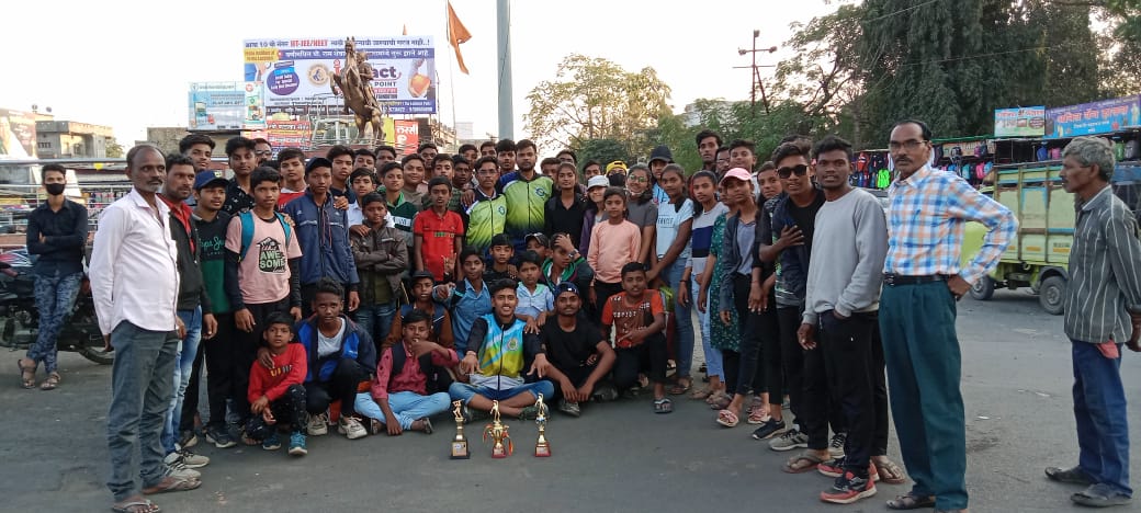 Read more about the article राज्य स्तरीय क्रिकेट चॅम्पियनशिप भंडारा येथे यवतमाळ जिल्ह्याला यश