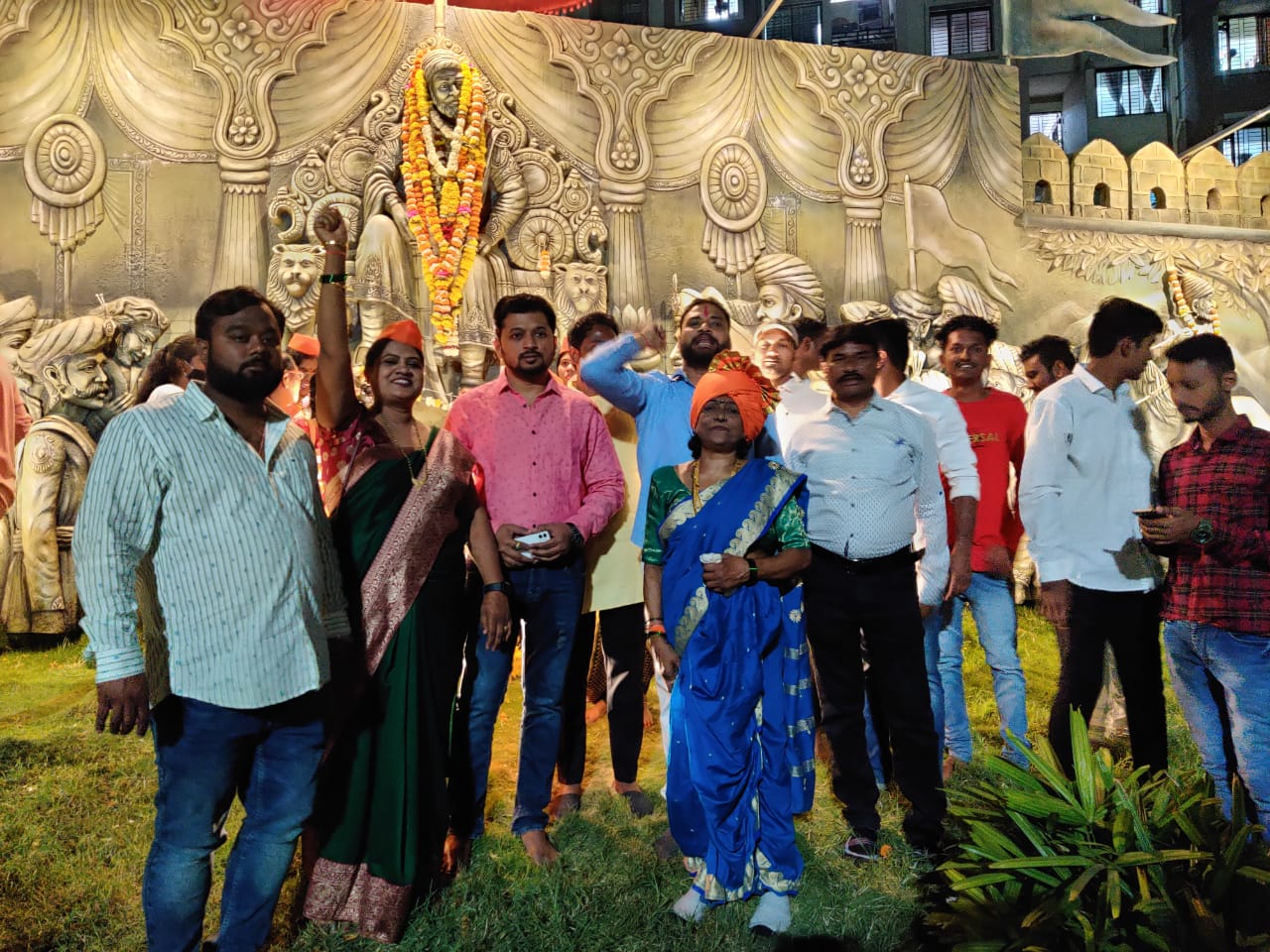 Read more about the article मनसे महिला सेने कडून शिवजयंती थाटात साजरी,महिलांच्या शिवजयंती प्रित्यर्थ निघालेल्या रैलीने वेधले सर्वांचे लक्ष.