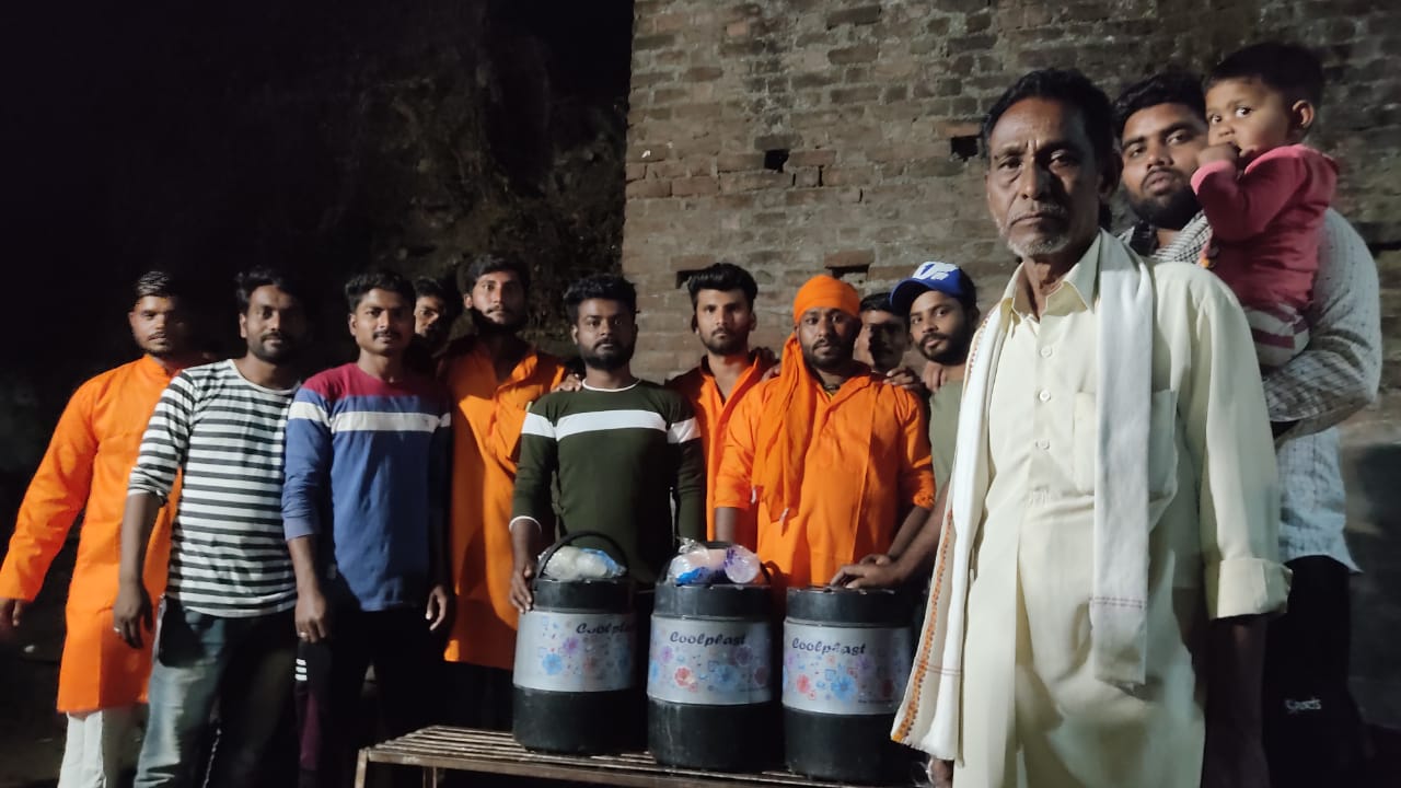 Read more about the article मुस्लिम मावळ्याकडुन अनोख्या पद्धतीने शिवजयंती साजरी