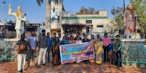 Read more about the article सन्मान स्त्री शक्ती फाउंडेशन व छत्रपती शिव महोत्सव समिती गणेशपूर च्या वतीने संत गाडगेबाबा यांची जयंती साजरी