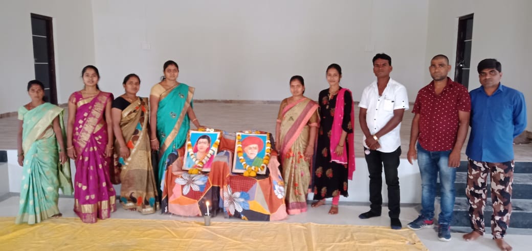 Read more about the article राष्ट्रवादी कॉग्रेस पार्टी ता. पोंभुर्णा तर्फे सावित्रीबाई फुले यांना आदरांजली