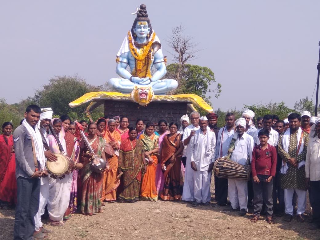 Read more about the article गुढीपाठव्याच्या दिवशी झाडगांव स्मशान भूमीत केली शंकराच्या मूर्तीची प्रतिष्ठापना