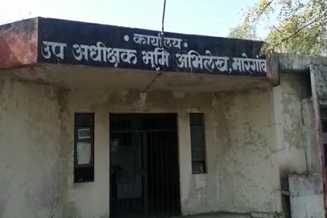 Read more about the article मारेगावच्या भूमीअभिलेख कार्यालयातील उपअधीक्षकासह लिपिक एसीबीच्या जाळ्यात