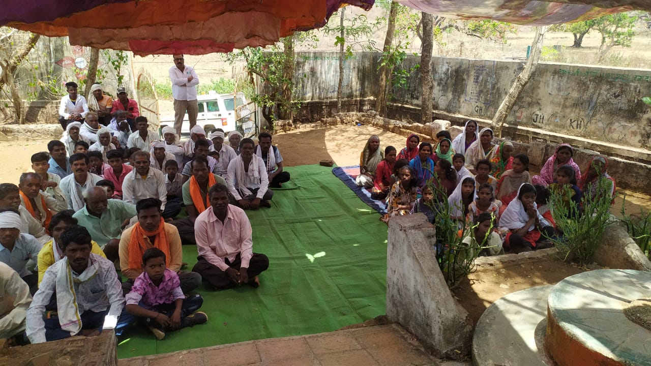 Read more about the article स्वातंत्र्याच्या अमृतमहोत्सव निमित्त मा.अमोलजी येडगे साहेब जिल्हाधिकारी यवतमाळ यांचे कल्पनेतून कोलाम पोड/पारधी बेडा/तांडावस्ती येते जातीचे प्रमाणपत्र महत्वाचा दस्तऐवज वाटप